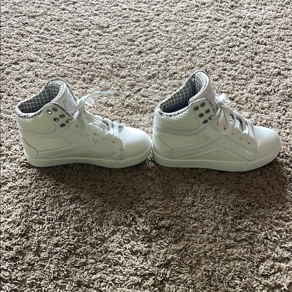 Kids White High-Top Sneakers - Picture 2 of 3
